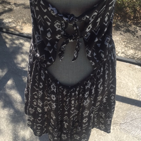 Body glove coverup spring dress open back tribal - Picture 4 of 8